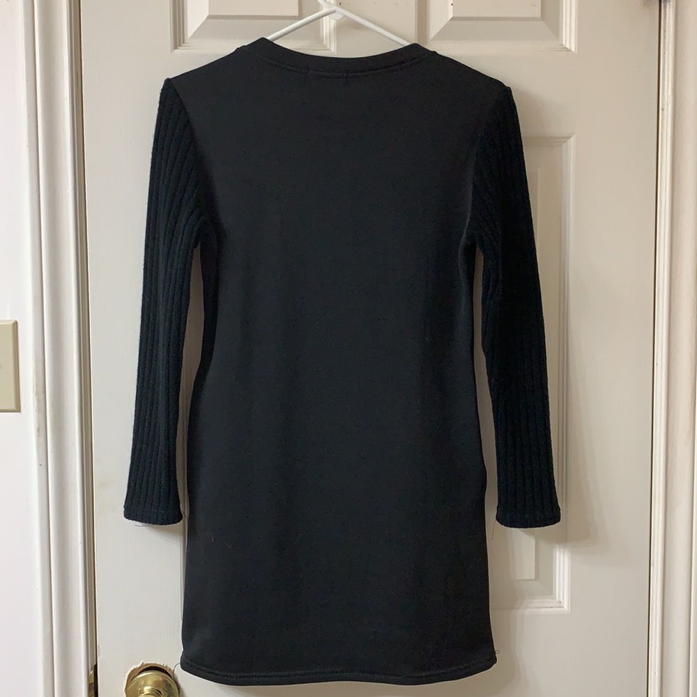 🌷3 for$25🌷Gu Lin Jing Quai, US XS, Black & Grey Cat Sweatshirt Dress/Tunic - Picture 2 of 8